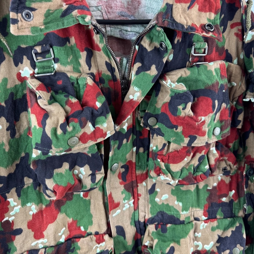 Vintage Swiss Army M70 Alpenflage Jacket Mens Fits Medium Lotta Pockets Hood - Picture 3 of 16